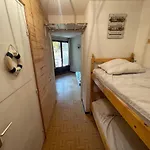 شقة Location A 1500 برا-لو