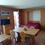 شقة Location A 1500 برا-لو