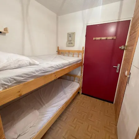 Apartment Location A 1500 *