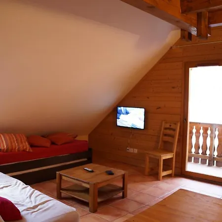 Location A 1500 Pra Loup