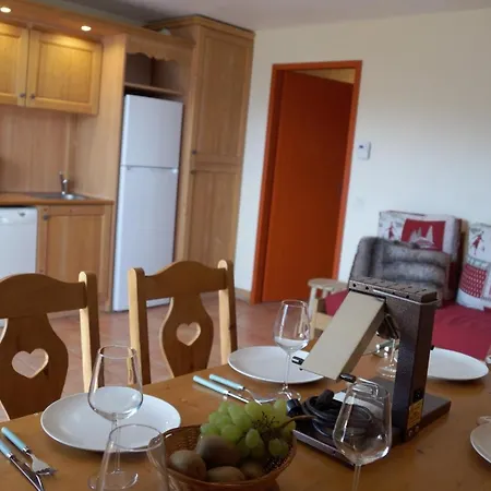 Apartment Location A 1500 *