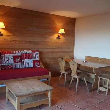 Apartment Location A 1500 *